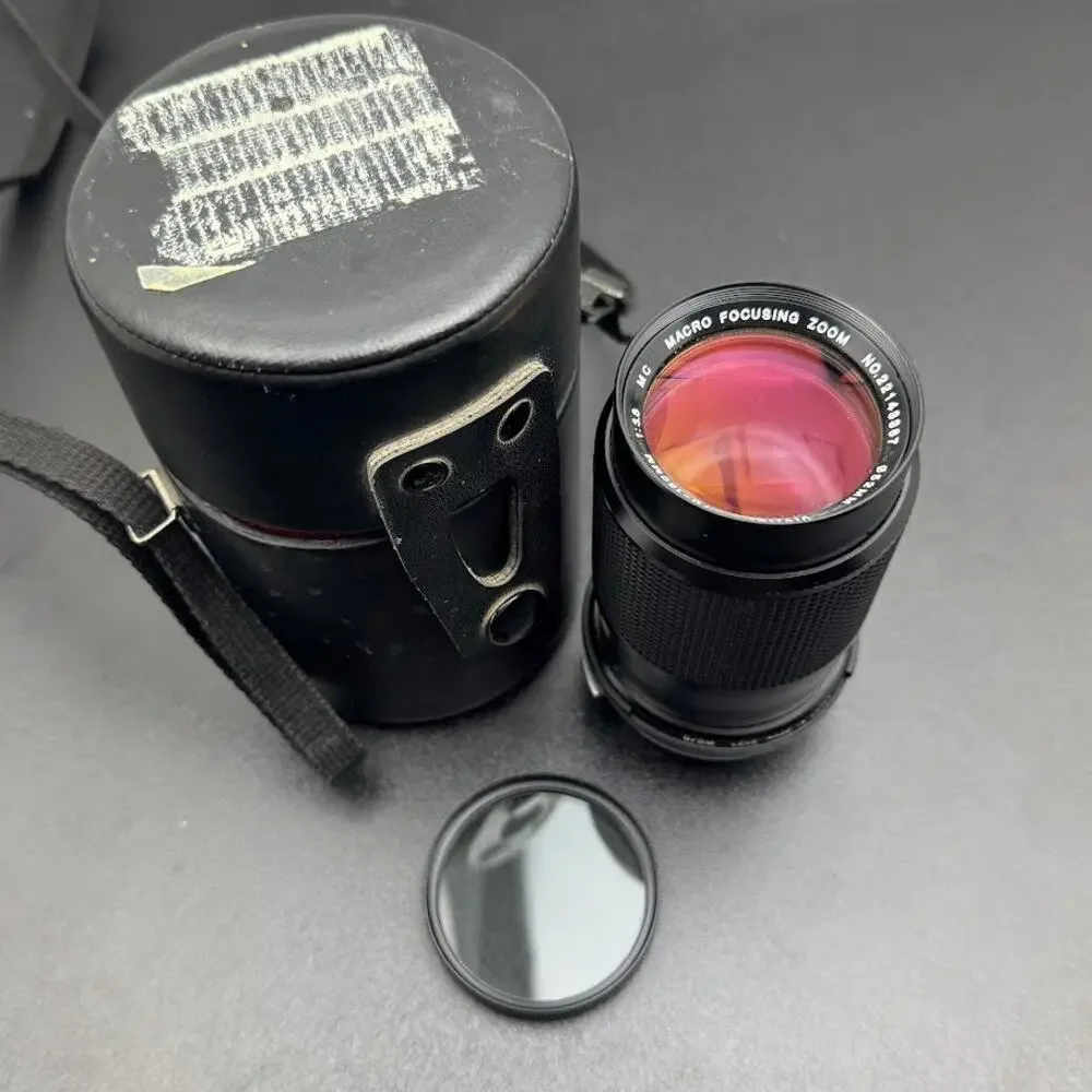 Vivitar 70-150mm 1:3.8 MC Macro Focusing Zoom 52mm Lens with Case Japan